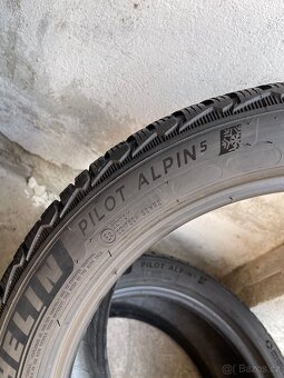 Zimní pneum 235/45/18 Michelin Pilot Alpin 5 - 5