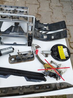 P:  ND na Ford Galaxy 2001 1.9 TDI - 5