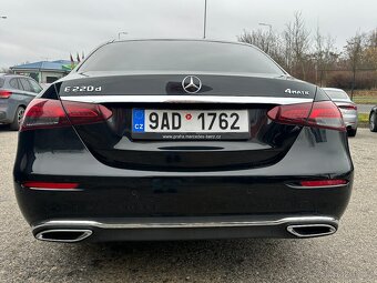 Mercedes-Benz E 220 2022 - 5
