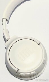 JBL Tune 510BT bílá-bezdrátová  sluchátka - s mikrofonem - 5