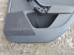Prodám zadní pravý tapec Škoda Octavia III - 5
