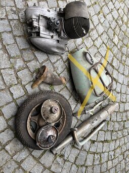 Motor + díly skútr ČZ 175 "prase" - 5