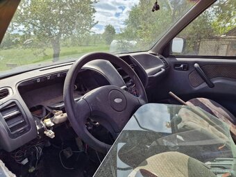 Ford Maverick - 5