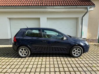 VW GOLF V 1.4i 16V - 5