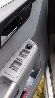 Seat Alhambra 2.0 TDI, 7 míst, tažné - 5