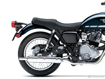 Kawasaki W230 Metallic Ocean Blue 2025 - 5