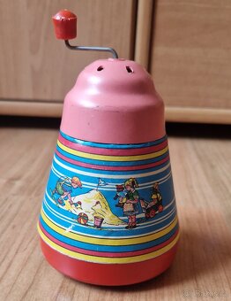 Gumový Rumcajs,hrající mlýnek,plechová káča,magická tabulka - 5