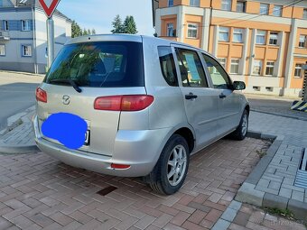 Mazda 2 - 5