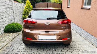 HYUNDAI i20 1.2 16V 55KW Comfort koupeno v CZ,jen 58 000km - 5