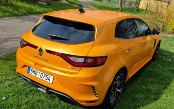 Renault Mégane RS Trophy 300 - 5