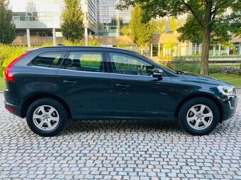 Volvo XC60 2.4 5V 4x4 AUT Bi XENONY VÝHŘEV FACELIFT SERVISKA - 5