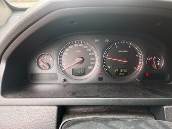 Volvo XC90 - 5