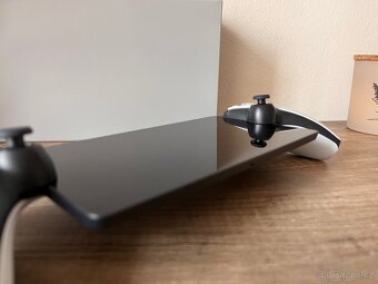 PlayStation 5 Portable - 5