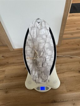 Lehátko 4moms MamaRoo - polohovatelné, vibrační, hrací - 5