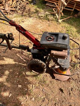 Terra Vari s bohatým příslušenstvím. - 5