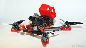 Freestylový dron AMAXinno Freestyle 5” Doprava ZDARMA - 5
