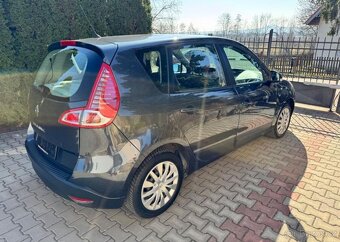 Renault Scénic 1,6i /81kw , klima ,naj.142000 benzín - 5