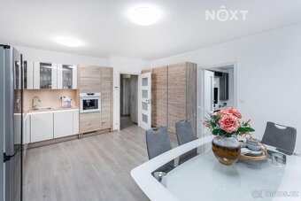 Prodej Rodinný dům, 242㎡ - 5