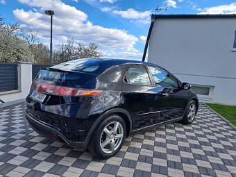 Honda Civic 2.2CDTi 5xDveře,Pěkný stav,Bez koroze - 5