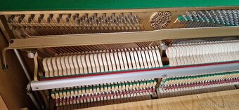 Piano Rösler - Petrof z r. 2000 - Světlý dub - 5