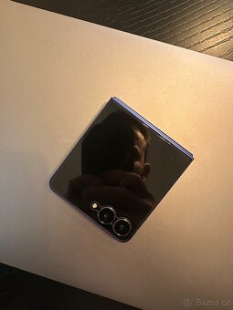 Samsung Galaxy Z Flip 7 – jako nový, záruka 2 roky - 5