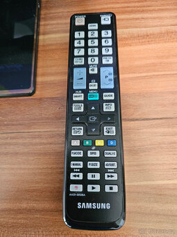 LED TV 37" Samsung UE37D5520RW - 5