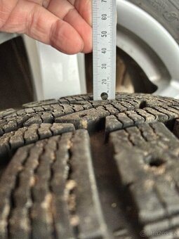 Zimní kola 205x65 r15 - 5