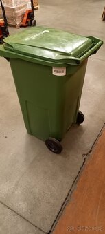Plastová popelnice 240L - 5
