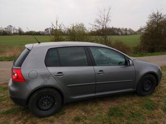 Golf 5 2.0 TDI 103kW top výbava nová spojka, STK nová, tažné - 5