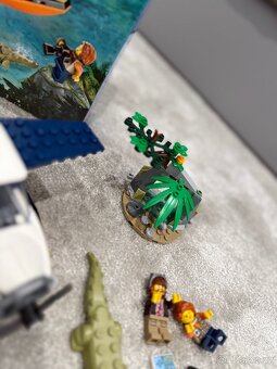 LEGO City Jungle Explorer hydroplán s krokodýli - 5