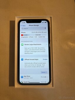 iPhone 11 - 64gb - 5