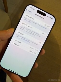 Prodám Apple iPhone 16 Pro 128GB černý - baterie 100% stav - 5