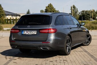 Mercedes Benz E 300 de T Avantgarde (2020). - 5