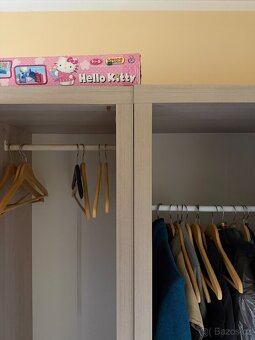 Rohová skřň, stolek, závěsná skříň, komoda - 5