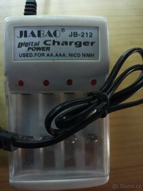 3xNabíječky : TRONIC+Solid+Jiabao - 5