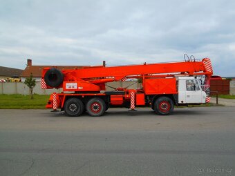 Jeřáb TATRA T815 AD 28 6X6 - 11472 - 5