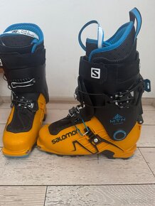 SALOMON MTN Explore W - 5