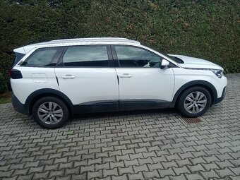 Prodám Peugeot 5008 1.5 AdBlue dnes za 350 000 - 5
