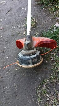 Stihl křovinořez - 5