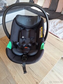 Autosedačka I-CARE I-SIZE + Kinderkraft základna 40-87 cm - 5