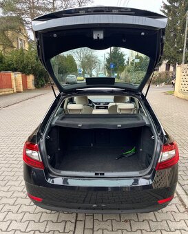 Skoda Octavia 2.0 TSI Style DSG - 5