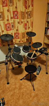 Elektronické bicí Alesis Crimson Mesh Kit - 5