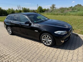 BMW F11 2011 530d 248t km 3.0d Automat kůže nové přední brzd - 5