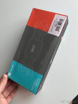 Bluetooth ovladač na telefon - 5