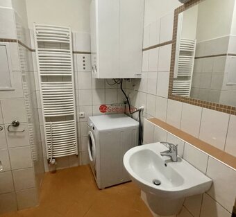 Zrekonstruovaný byt 1+1 37 m² v Ústí nad Labem - 5