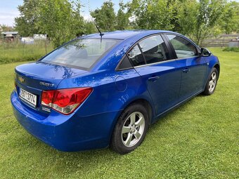 Chevrolet Cruze 1.8i 16V (104 kW) – sedan, r. 2010, STK 2/20 - 5