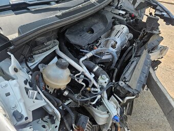 Citroën C5 Aircross Shine 1.6 PureTech 180 2021 - 5