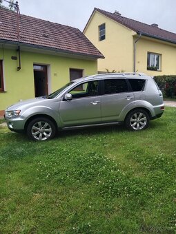 Mitsubishi Outlander 2.0DI-D,CZ Manuál,4x4 - 5