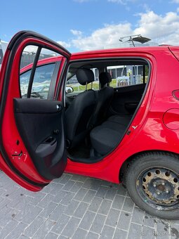 Hyundai i20 1.2i 57 kW + LPG, r. 2011, 121 666 km - 5