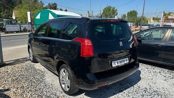 Peugeot 5008 2.0HDi 110kW Pano,Navi,PDC - 5